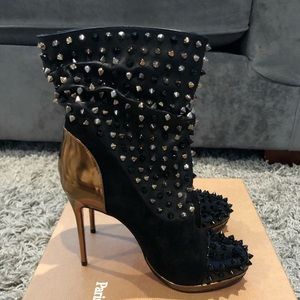 NWT! Christian Louboutin Spike Wars Size 7.5